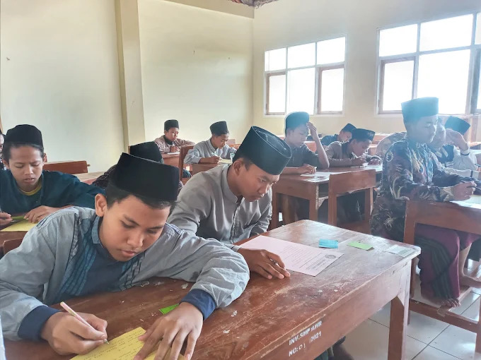 Pendidikan Diniyah di Kelas